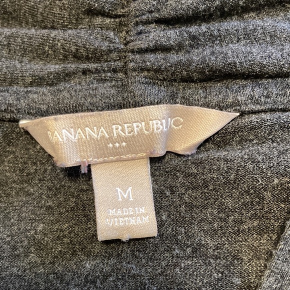 Banana Republic Long Sleeve Blouse - size Medium - Picture 4 of 4